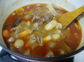 step4: 10.牛肉軟硬覺得OK時就好囉。(時間可依喜好口感自行調整)