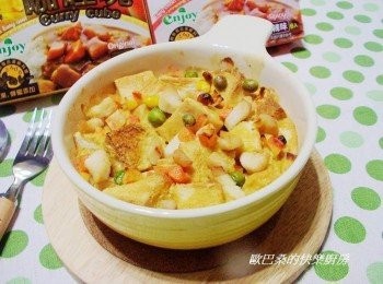 step6: 美味可口充滿咖哩香麵包布丁就完成囉。