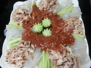 step10: 淋上醬汁料即成