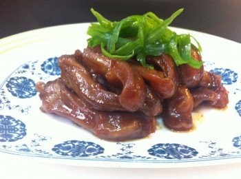 step5: 最後當電飯煲自動跳至「保溫」制時，即可