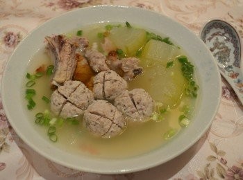 step13: 貢丸用來做排骨冬瓜貢丸湯。