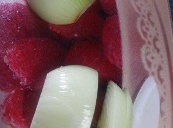 step8: 1個洋蔥切幼條