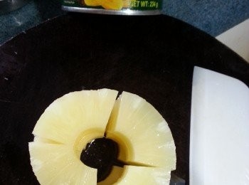 step5: 菠蘿切粒