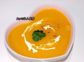 step8: 喜歡奶香味的可在食用前添加少許鮮奶油提味