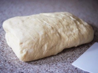 step1: 自製丹麥酥麵包麵糰可到＞  http://cook1cook.com/recipe/13655
該食譜的份量是三份麵糰的（總共可做24個麵包），這個食譜只需用一份麵糰，做8個麵包