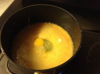 step4: 加入雞蛋攪勻