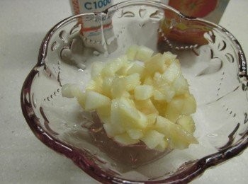 step3: 蜜桃切成小丁