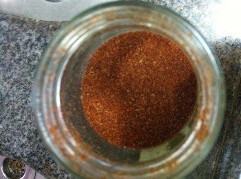 step4: 蒸熟取出攢鼓熟油，灑上蝦子及蔥花上桌享用