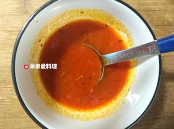 step4: 調<span class="group_3">糖醋醬</span>：將<span class="group_3">糖醋醬</span><span class="group_1">食材</span>放入碗中拌勻。