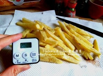 step14: 盛起放在廚紙上靜待20分鐘