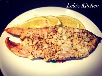 step3: 叮叮~等烤箱完成任務之後，
這道好像餐廳走出來的料理，
就可以端上桌啦~
可以擠點檸檬汁增添風味喔！