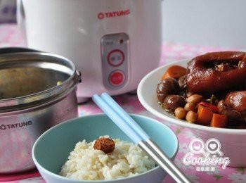 step7: 大同電鍋總是貼心的設計創新，讓我們能更幸福的做料理，享受歡聚的一刻~