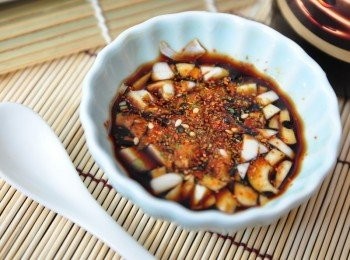 step5: 淬釀的甘甜滋味，真的不需多加其它醬汁調味，就能有簡單好滋味的沾醬!