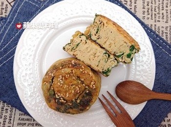 step13: 兩面的芝麻堅果香氣都已釋放出來時，即可盛盤。