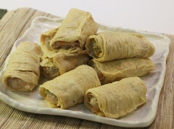 step10: 如此類堆把所有豆包捲好。