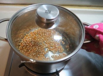 step3: 蓋上透明鍋蓋