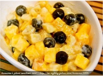 step6: 享用前只要將所有<span class="group_1">食材</span>互相攪拌一下後，即可立即動口享用。