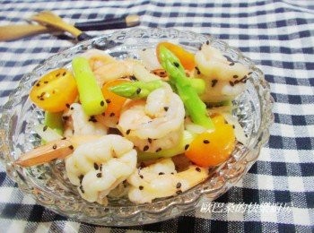 step5: 簡單清爽的【鮮蝦和風沙拉】就完成囉。