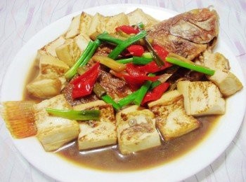 step6: 營養美味又下飯的豆腐蔥燒魚就完成囉~