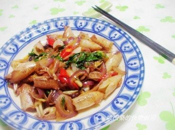 step6: 就是簡單醬油糖ˊ搭配點米酒提鮮去腥ˊ 做法方便快速ˊ而且十分好吃ˊ 喜歡的趕緊試試看。