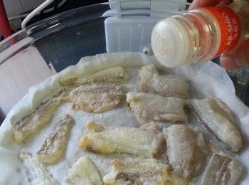 step8: 開蓋灑上椒鹽再波3分鐘