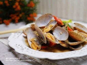 step4: 鮮美夠味【沙茶醬蔥爆海瓜子】就完成囉。