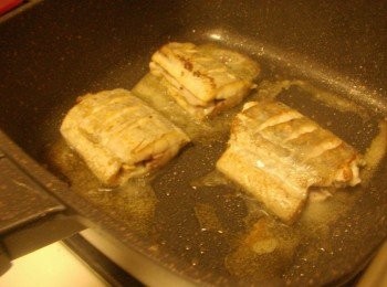 step3: 步驟2確實完成再翻面以同樣方式煎好另一面即可完