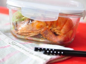 step7: 蓋上上蓋，即便帶去野餐也不怕醬汁外露!