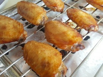 step4: 200度預熱水波爐，以「熱風對流」模式焗15分鐘。