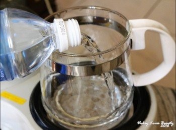 step1: 先將500cc的飲用水煮開