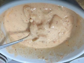 step1: 把泡菜切碎，將所有材料拌勻成糊狀