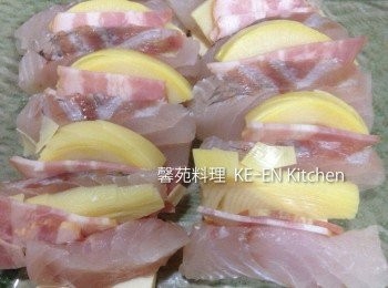 step3: 撒上鹽、白胡椒粉