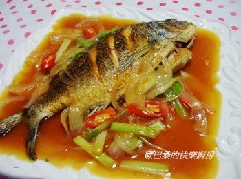 step7: 好吃有又開胃下飯的紅燒黑格魚就完成囉。