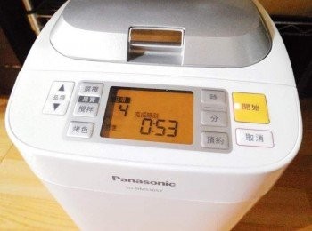 step3: 運用Panasonic製麵包機ˊ 速成吐司功能ˊ即可快速完成吐司製作