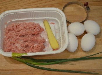 step1: 預備材料。