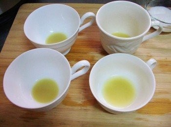 step3: 將完成步驟2分裝於4個容器中ˊ(一杯約1~1.5大匙) 濃淡可依喜好調整ˊ但最少放1大匙