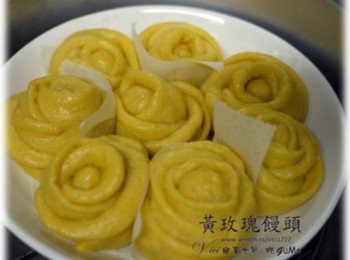 step10: 蒸12分鐘後關掉電源，接著放置5分鐘即可起鍋