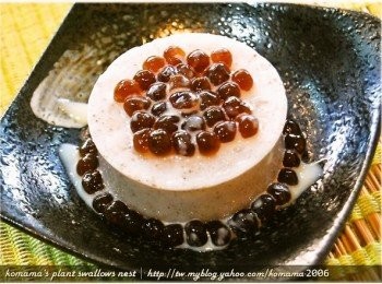 step4: 最後再酌量添加煉乳來增味即可，也可以添加焦糖或蜂蜜等調味<span class="group_1">食材</span>！