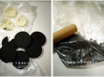 step8: 1.把餅乾夾心取出 2.黑色部份裝入塑膠袋，取一桿子敲碎後，即為泥土