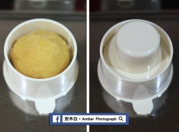step8: 將綠豆泥，取20公克搓揉成圓球，放入模型內壓印成型，再拿掉模型即可。