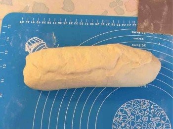 step5: 然後由下而上捲起，按實收口。