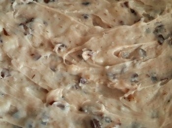 step4: 裝入容器中待涼後放入冷藏 食用時再切成小塊狀!完成