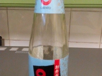 step4: 這一支是mirin，我在這裡（歐洲）的Tesco買的，如果日本專賣店就全是日文