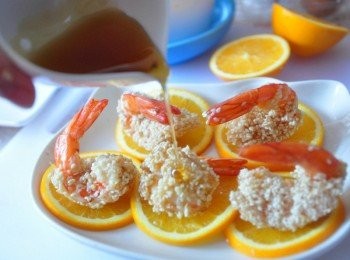 step9: 將蜂蜜淋在蝦子上面