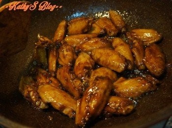step8: 之後轉用大火煮至水份收乾~