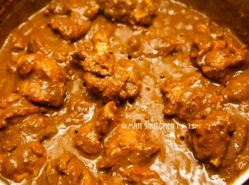 step4: 等高湯煮滾後轉成中小火繼續煨煮，直到湯汁收乾(約20~30分鐘)，起鍋前再依照口味加入鹽巴調味即可。