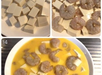 step5: 豆腐切細粒，把豆腐粒、蝦仁放入蒸碟中，加入蛋漿及除泡；以中火蒸10-12分鐘，灑上葱花，便完成；