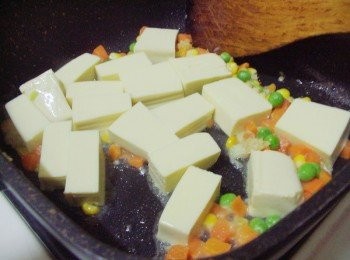 step3: 加入雞蛋豆腐