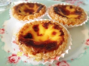 step7: 焗好後放涼2-3分鐘便可脫模 。