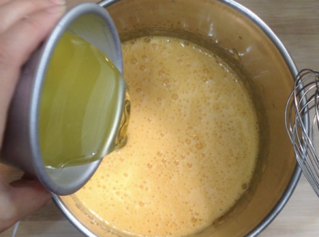 step6: 加入橄欖油拌勻